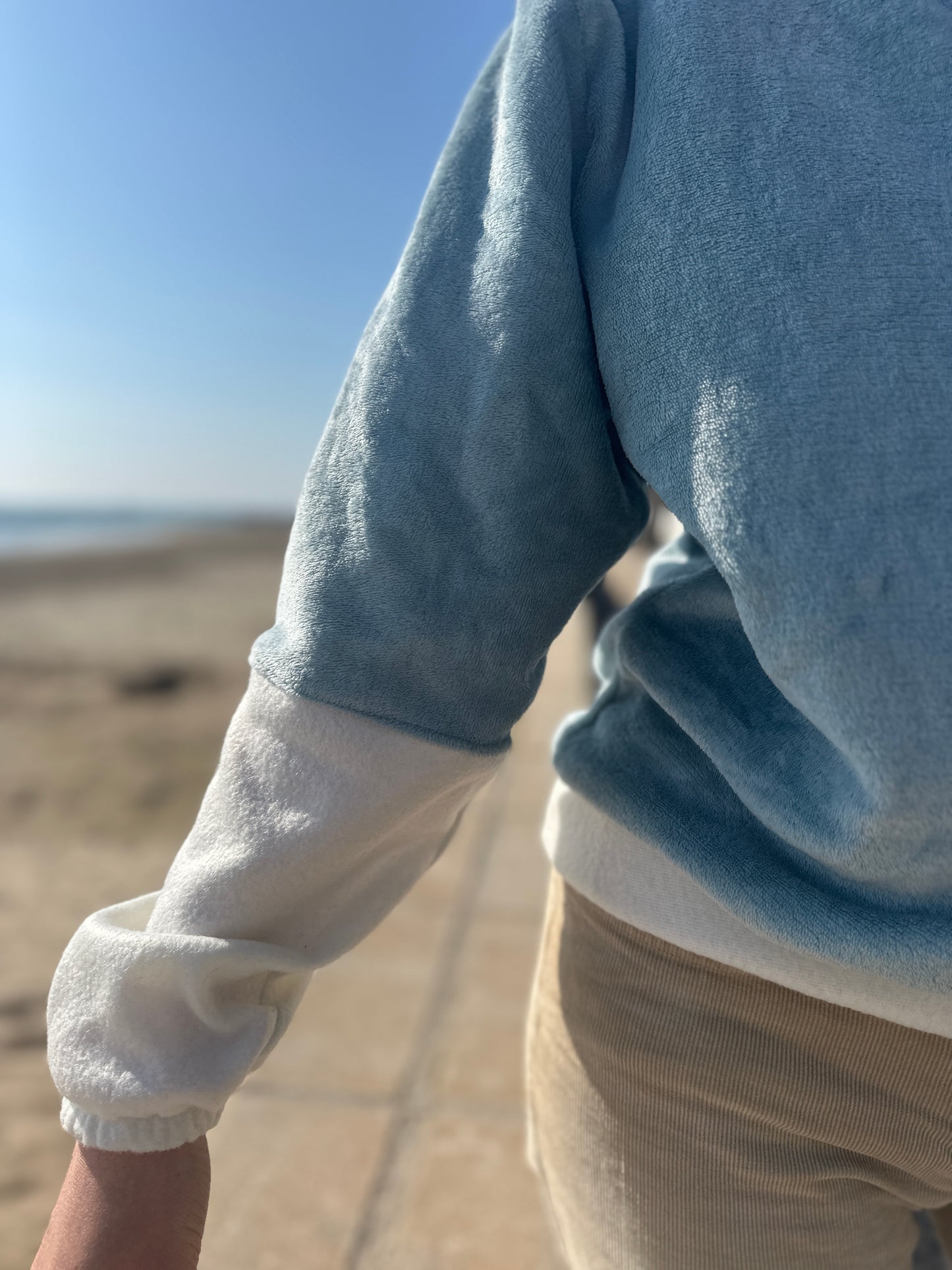Unisex sweatshirt