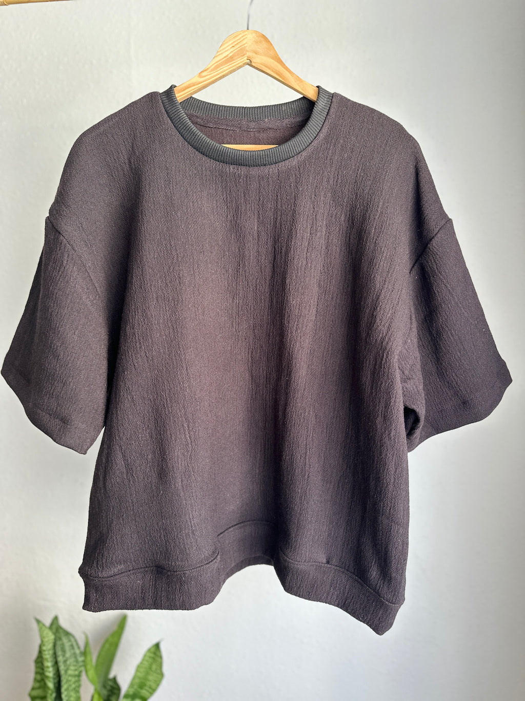 Cropped Tee