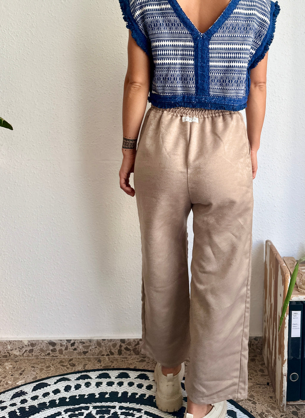 Sandy pants