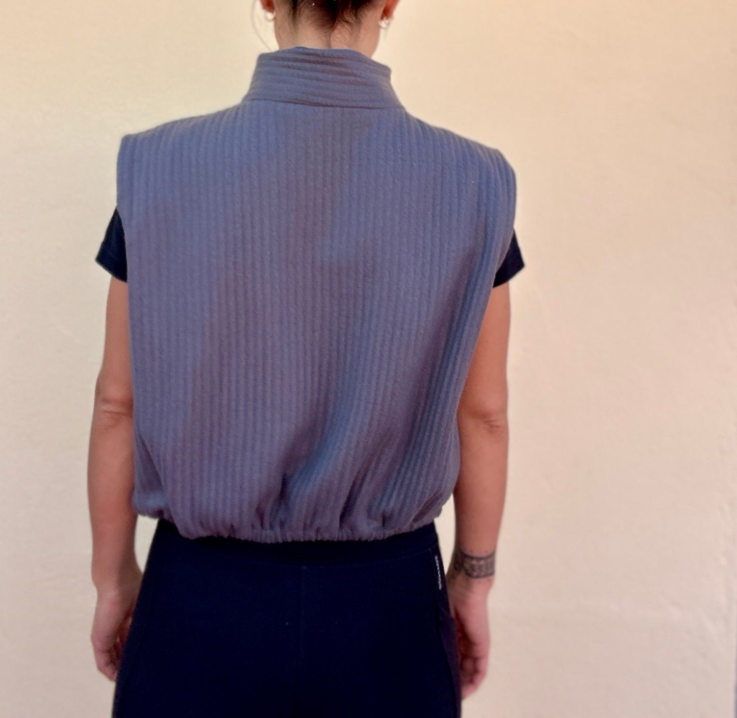 Reversible vest